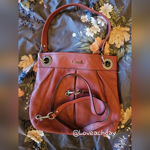 Coach Handbags - ✨️ Coach Ashley Hippie Hobo Bag in Dusty Rose